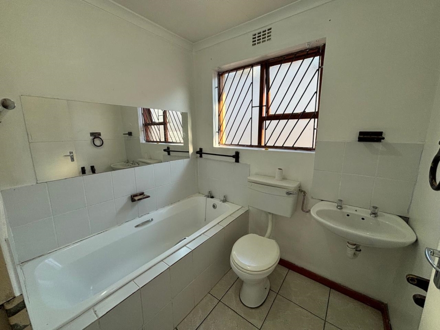 2 Bedroom Property for Sale in Highbury Park Western Cape